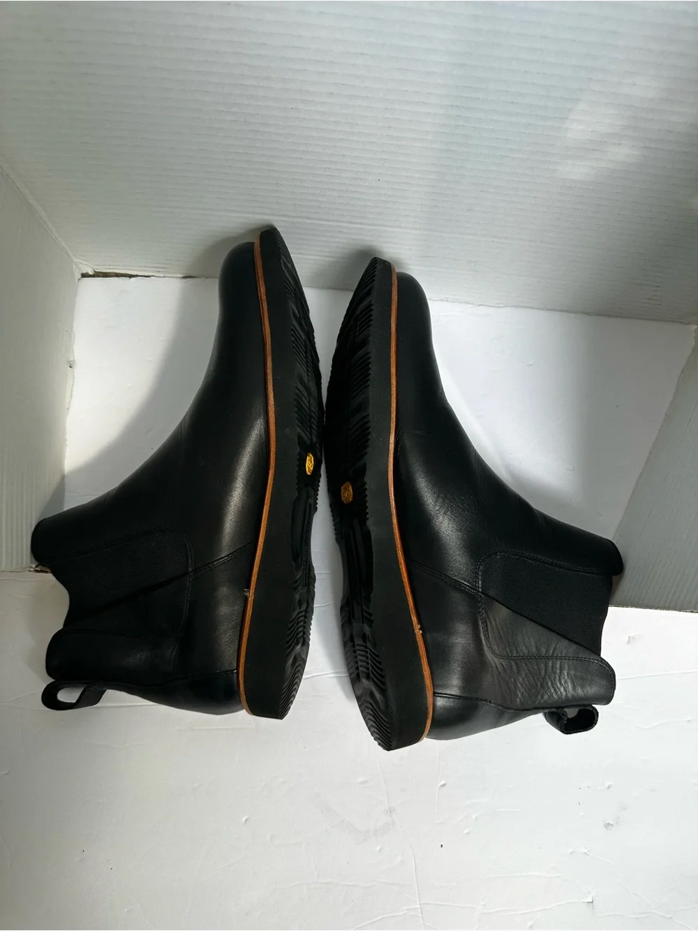 Samuel Hubbard Men’s Black 24 Seven Leather 2.0 Chelsea Boots- Size 11